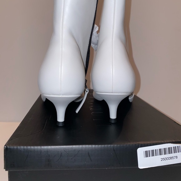 ELOQUII White Kitten Heel Booties - Picture 7 of 8
